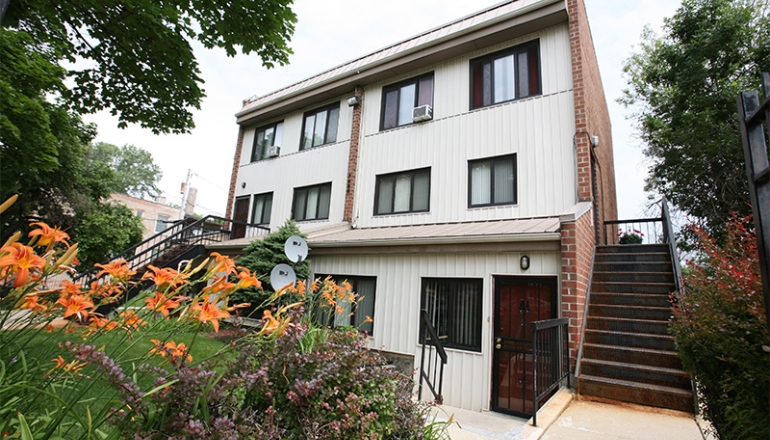 Lafayette Terrace Apartments townhouses