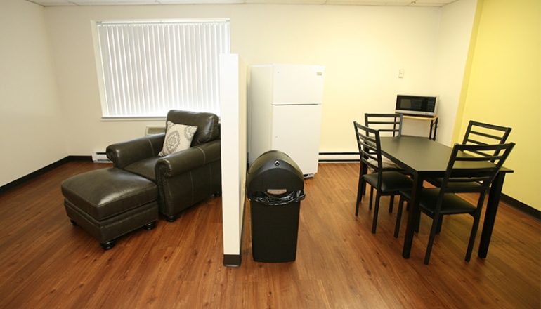 Lafayette Terrace Apartments unit dining area