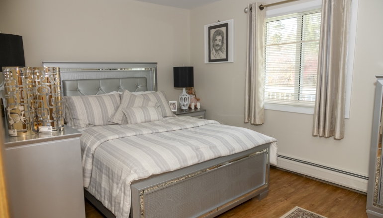 Beachwinds Apartments bedroom
